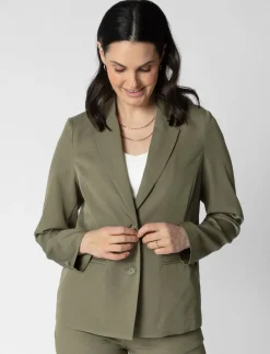 Solid Buttoned Blazer