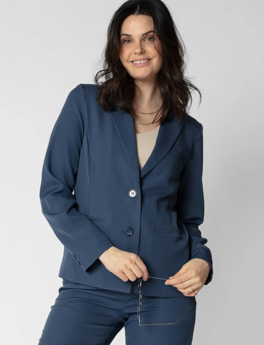 Solid Buttoned Blazer