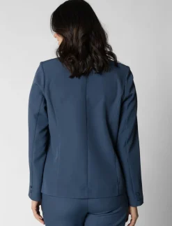 Solid Buttoned Blazer