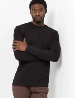 Solid Crew-neck T-shirt