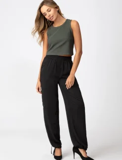 Solid Cropped Tank Top