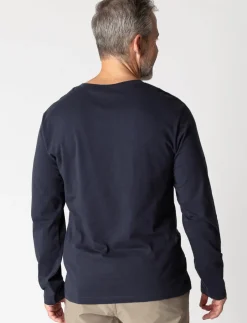 Solid Long-sleeve T-shirt
