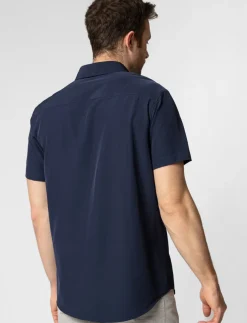 Solid Short-sleeve Shirt