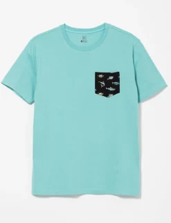 Solid T-shirt with Graphic Pocket