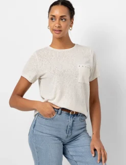 Solid T-shirt with Studded Pocket