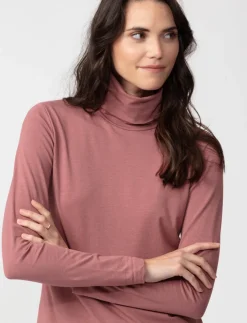 Solid Turtleneck T-shirt