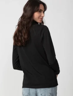 Solid Turtleneck T-shirt