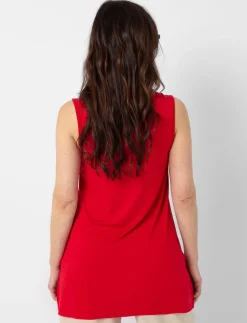 Solid V-neck T-shirt