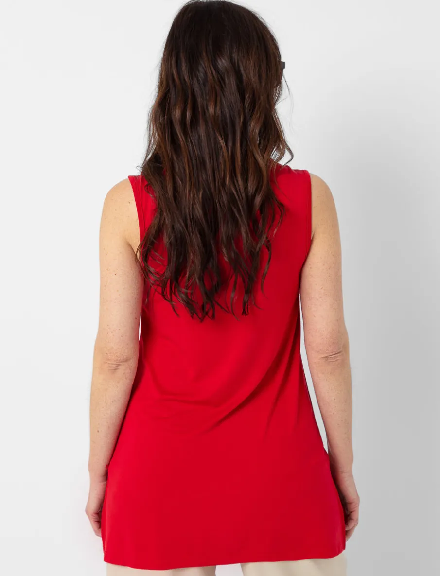 Solid V-neck T-shirt