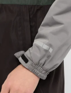 Spring jacket