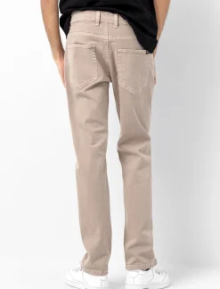 Straight-leg jeans