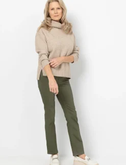 Straight-leg Jeans
