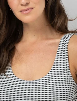 Textured Open Back 1-piece Swimsuit
