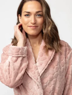 Textured Plush Bathrobe