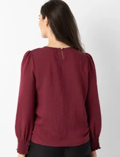 Textured Puff-sleeve Blouse