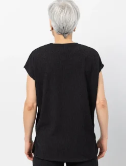 Textured T-shirt