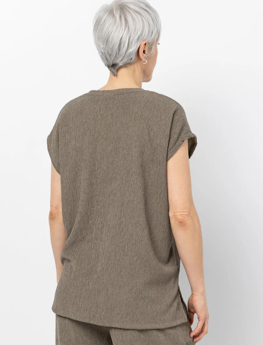 Textured T-shirt