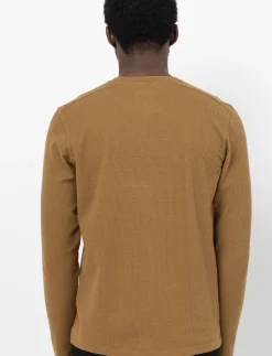 Thermal Henley Collar T-shirt
