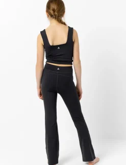 Training pants