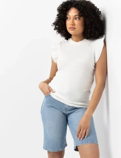 T-shirt with ruffled sleeves