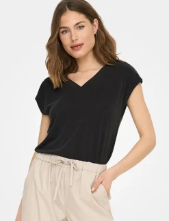 V-neck T-shirt