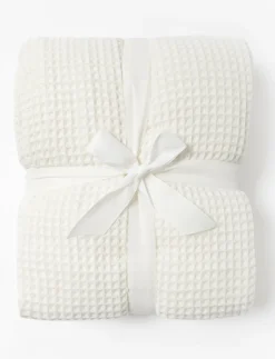 Waffle-textured Blanket