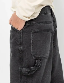 Wide-leg Jeans with Elastic Waistband