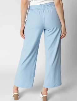 Wide-Leg Pants with Belt
