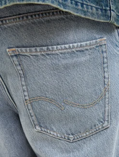Wide-leg Regular-rise Jeans