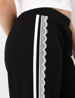 Wide-leg Trousers