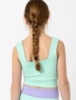 Wide-strapped sports tank top
